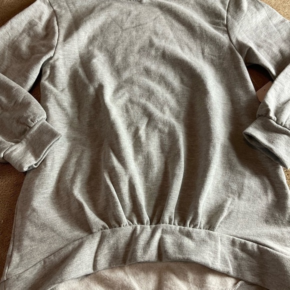 Zella Girl Hi/Lo Grey Sweatshirt Hoodie Sz XS 5/6 - Picture 3 of 5